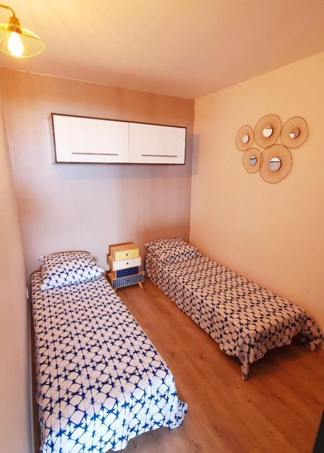 Apartment Cosy T2 Refait A Neuf Climatise, Vue Avec Terrasse Et Jardin, Wifi Piscine Tennis Et Parking